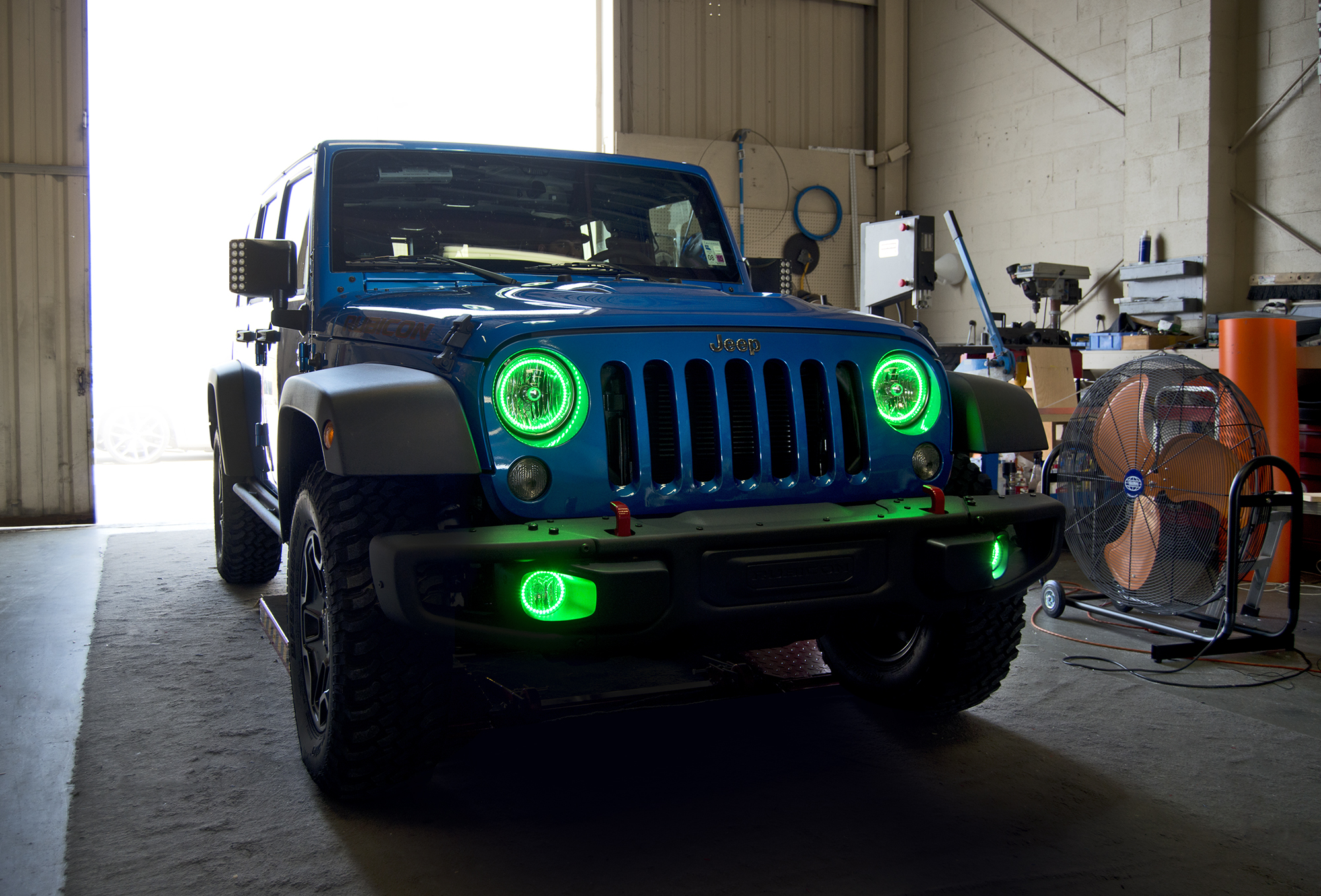 3943-004 - Jeep Wrangler JK 2007-2017 ORACLE LED Waterproof Halo Kit